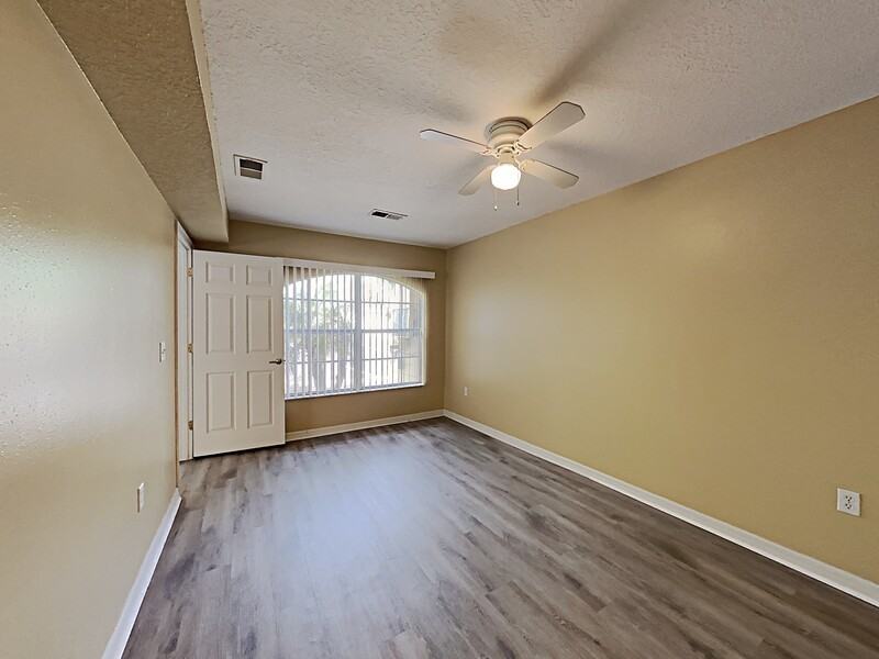 2306 Fan Palm Dr #B - Photo 6 of 7