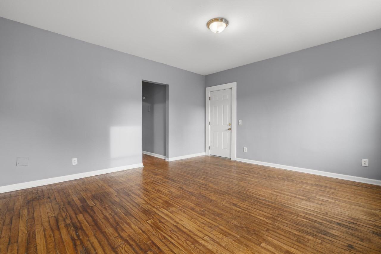 34-38 Beacon Street - Photo 7 of 23