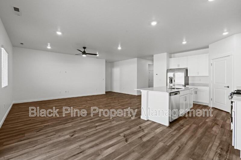 15307 Cloud Crest Ave - Photo 5 of 37