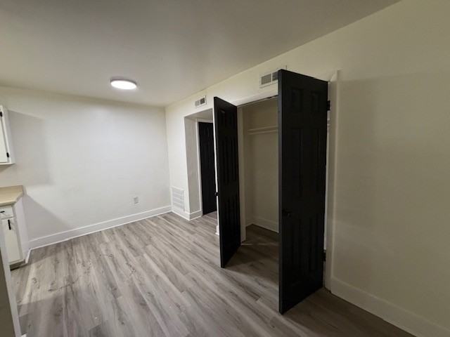 601 King George Avenue Southwest - Photo 2 of 6