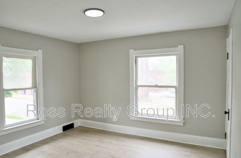 1104 Nevada St - Photo 6 of 6