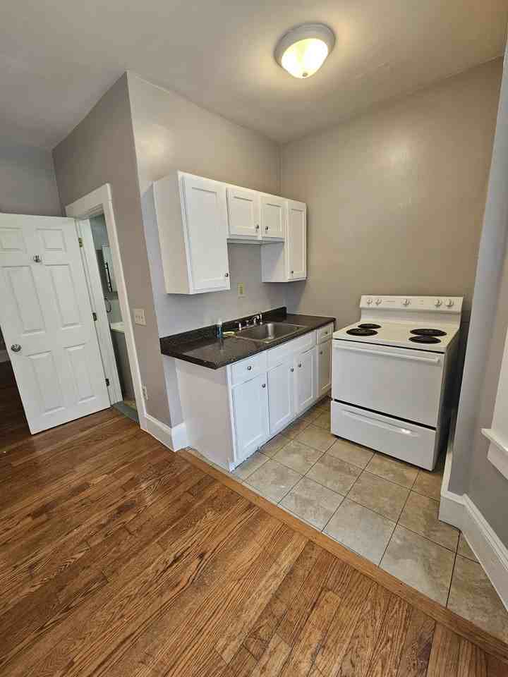 197 North Main Street - Photo 3 of 10