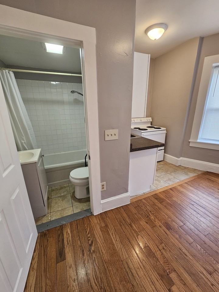 197 North Main Street - Photo 4 of 10