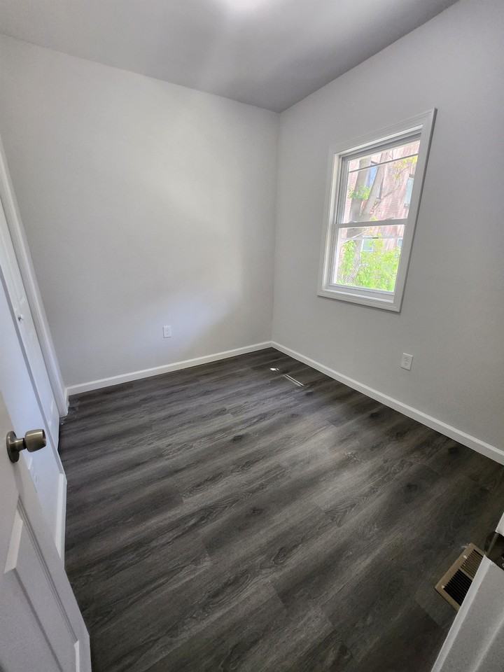 370 Olive Street LLC - Photo 6 of 12