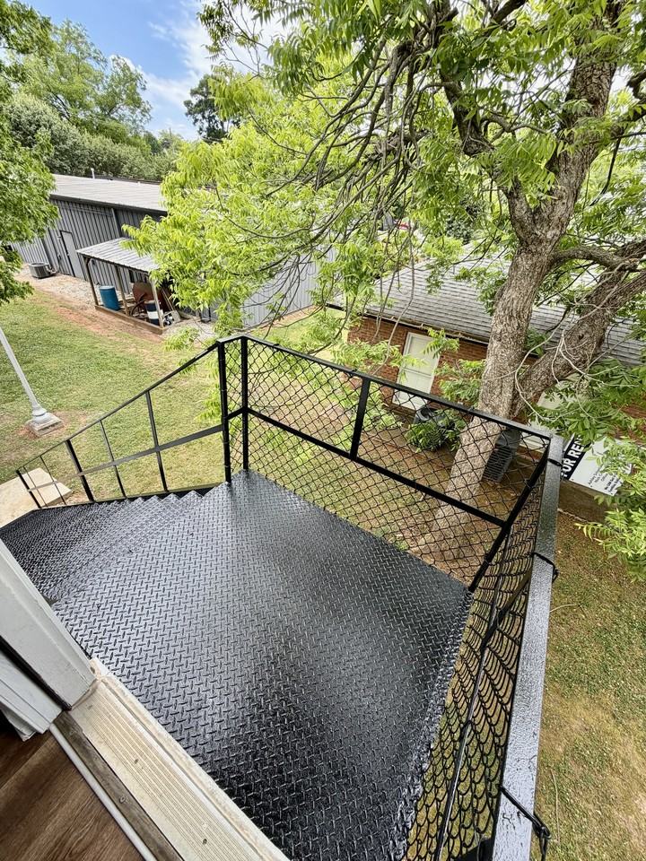 169 Keys Ferry Street - Photo 4 of 15