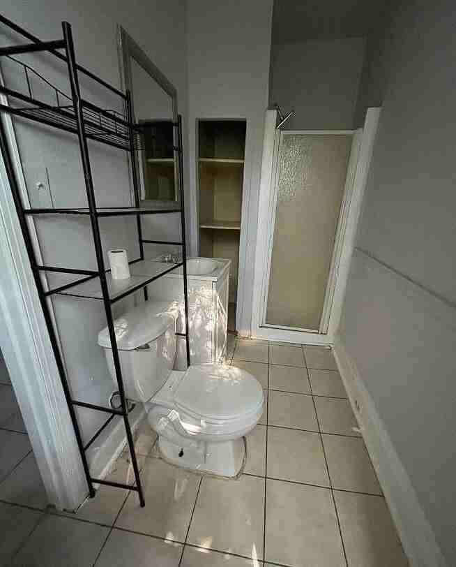 4842 North 7th Street - Photo 4 of 5