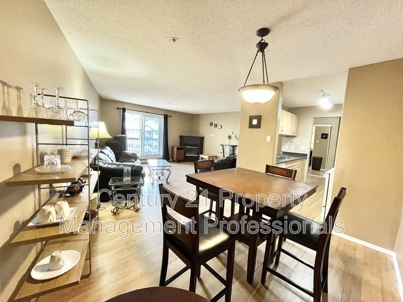 200 Richard St #437 - Photo 4 of 8