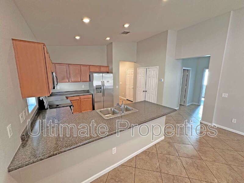 13014 W Lamar Rd - Photo 4 of 18