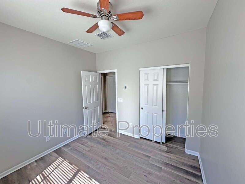 13014 W Lamar Rd - Photo 7 of 18