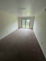 featured image of 720 E Lincoln Trail Blvd