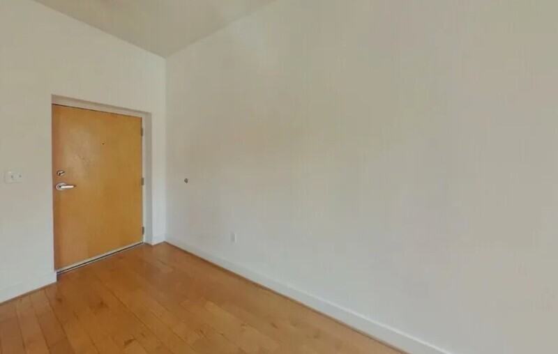 824 W Broad St #2B - Photo 2 of 7