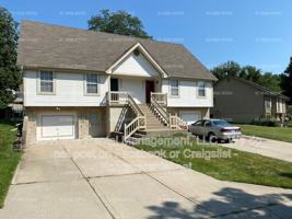 featured image of 8002 Nw 79th Pl