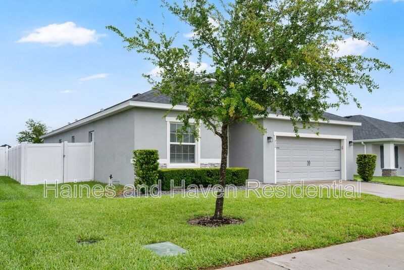 712 Daphne Dr - Photo 3 of 34
