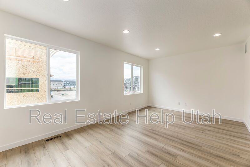 488 Sw - Photo 7 of 21