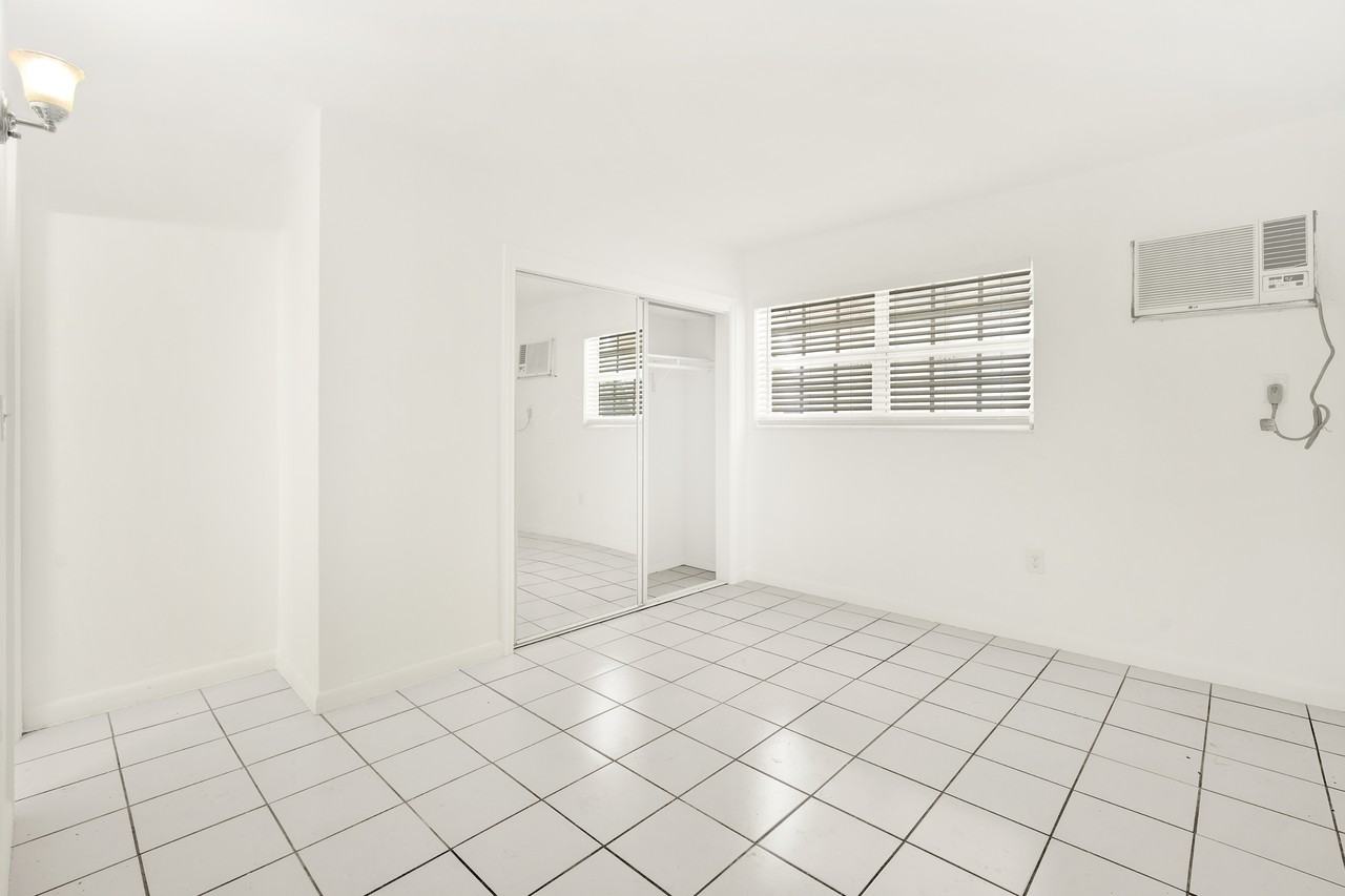 426 Santander Ave. - Photo 7 of 13