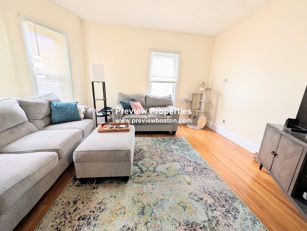 Fairbanks St #1 - Photo 2 of 21