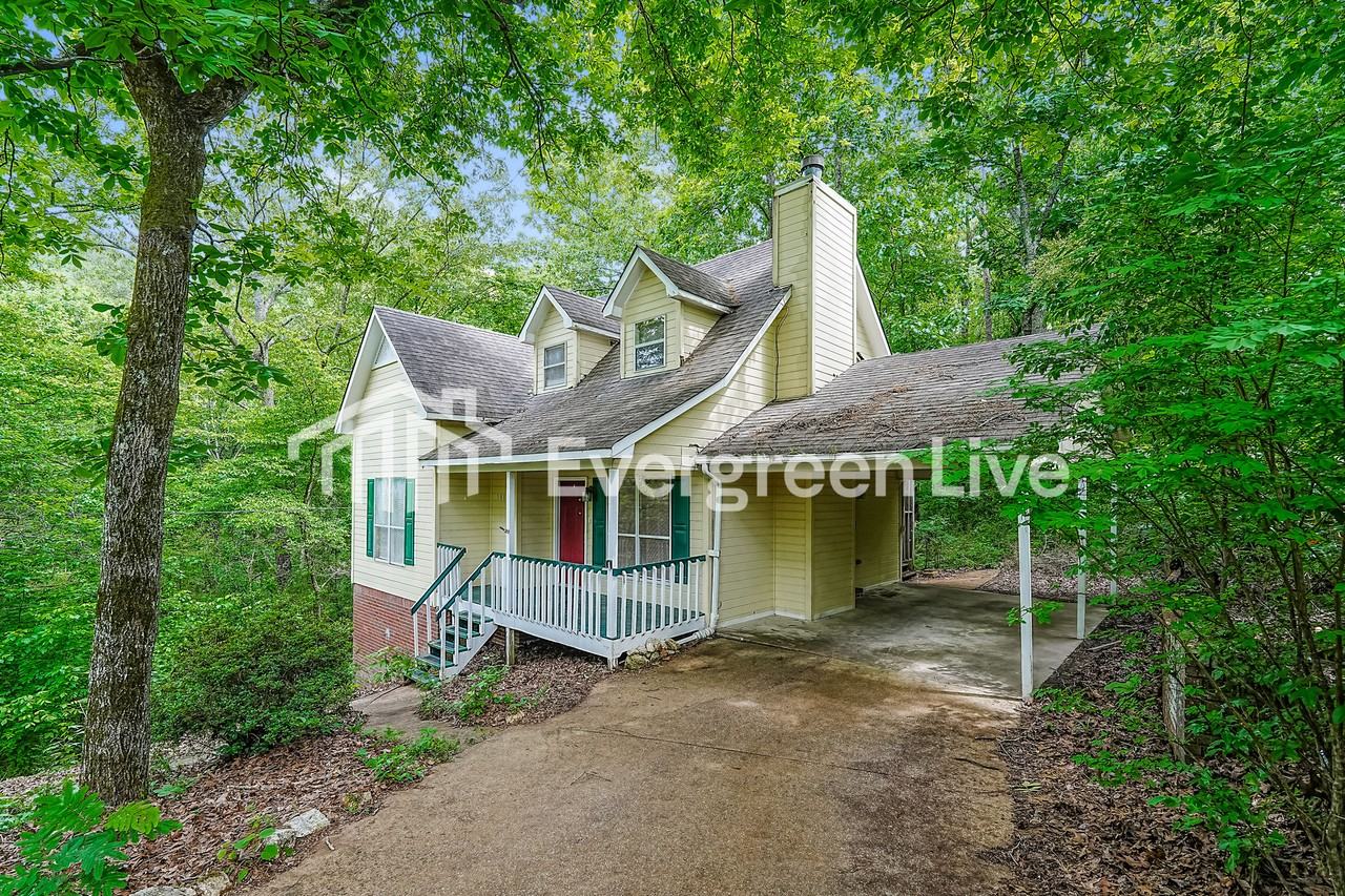 5815 Willow Crest Dr - Photo 2 of 15