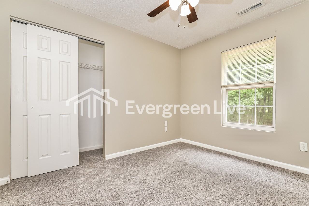 15 Hackberry Ct - Photo 7 of 15
