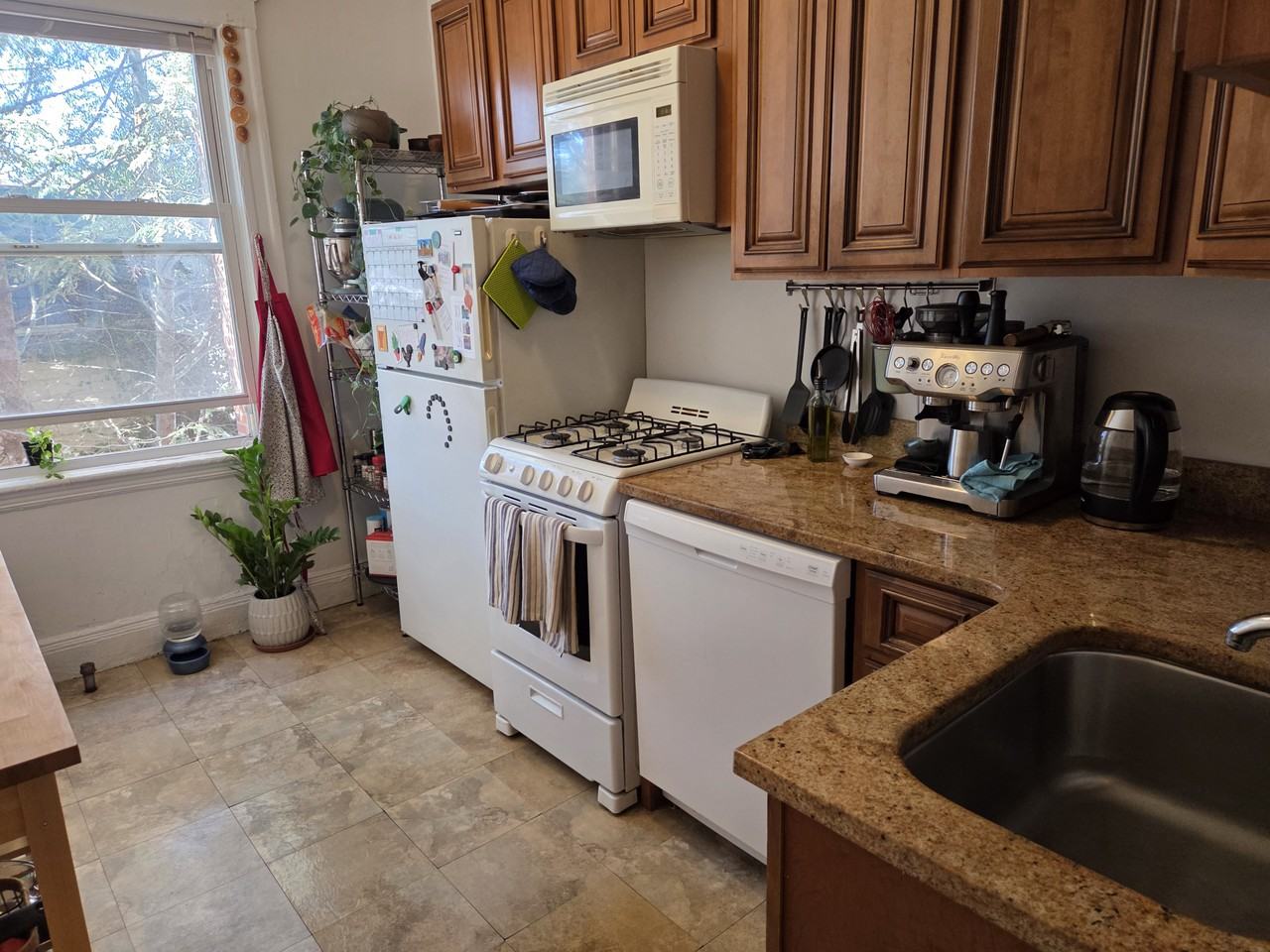 Melvin Ave #5 - Photo 3 of 18