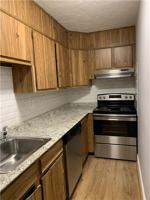 featured image of 1000 Lexington St #43