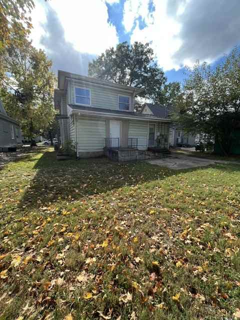 1010 Laramie St #1010A - Photo 3 of 4