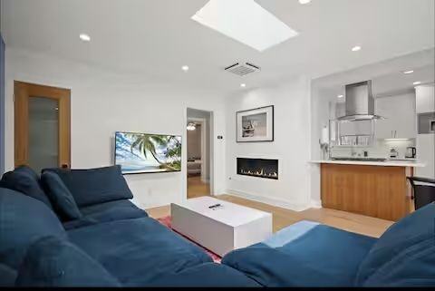 124 Thornton Pl - Photo 3 of 18