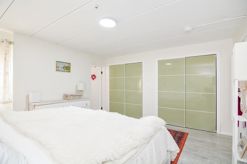 54 Concord Ave #102 - Photo 6 of 15