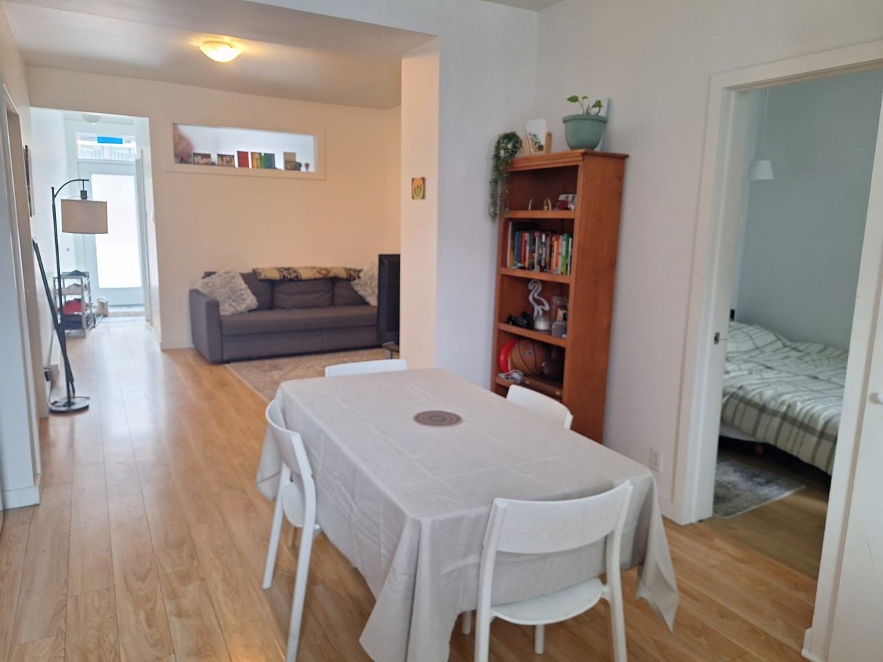 2481 Rue Quesnel - Photo 3 of 19