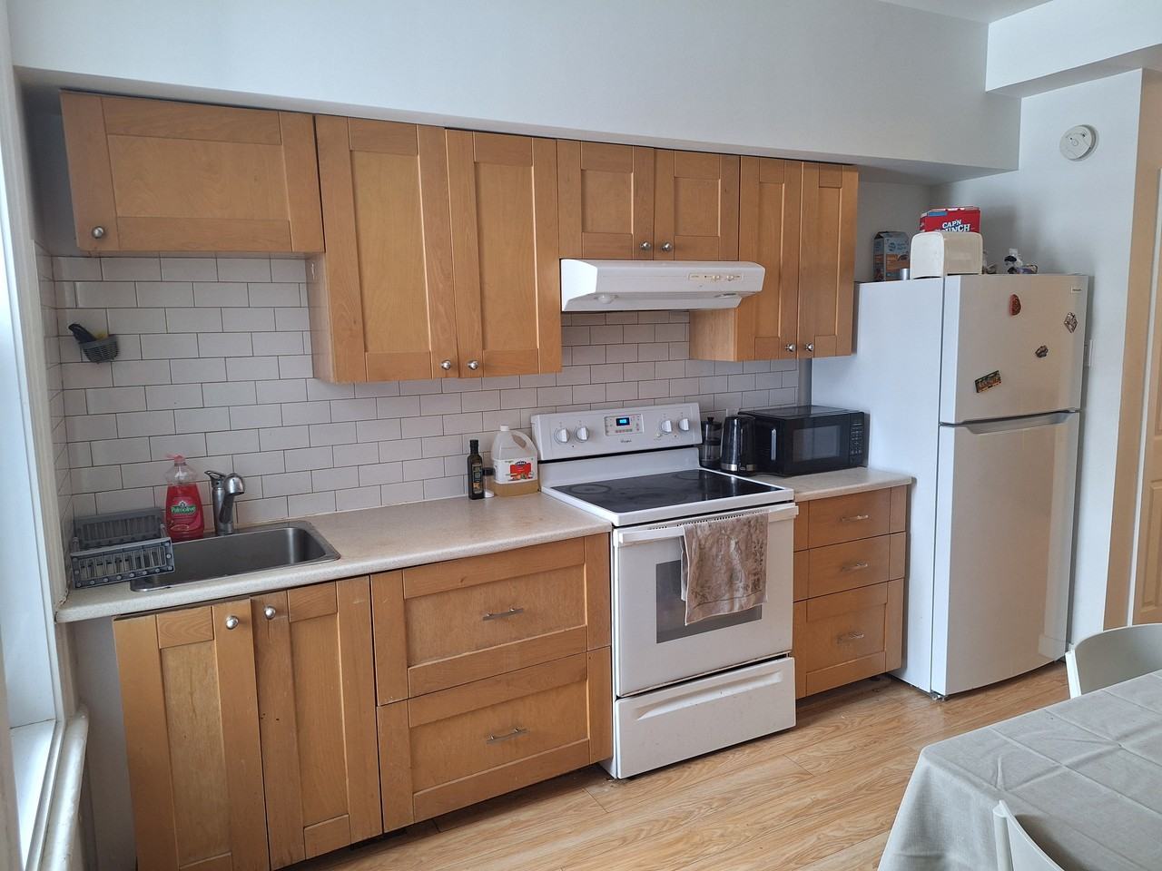 2481 Rue Quesnel - Photo 2 of 19