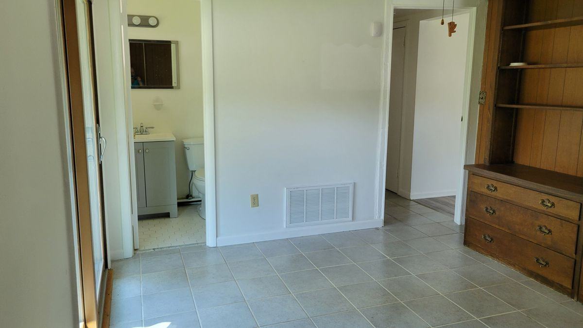 801 Lemaster Ave - Photo 5 of 15