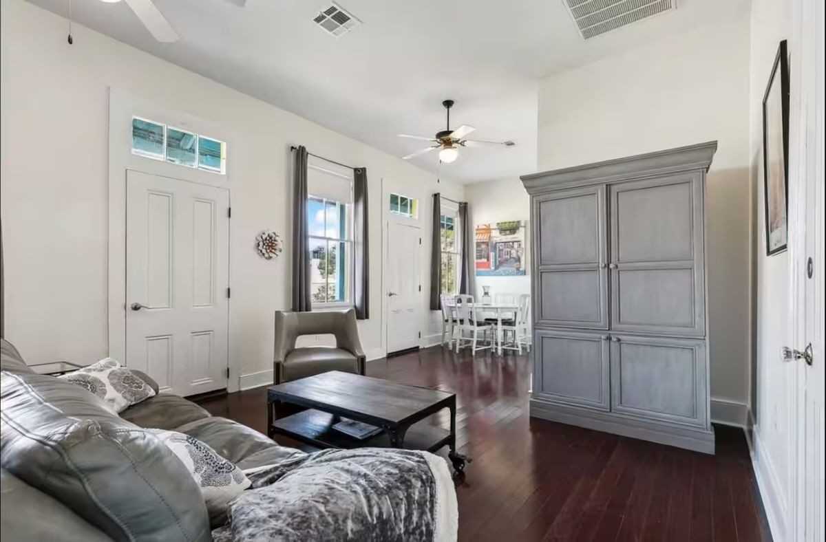 1920 Euterpe St ##B