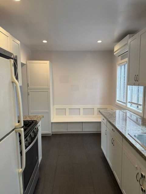 611 N Rampart Blvd - Photo 6 of 15