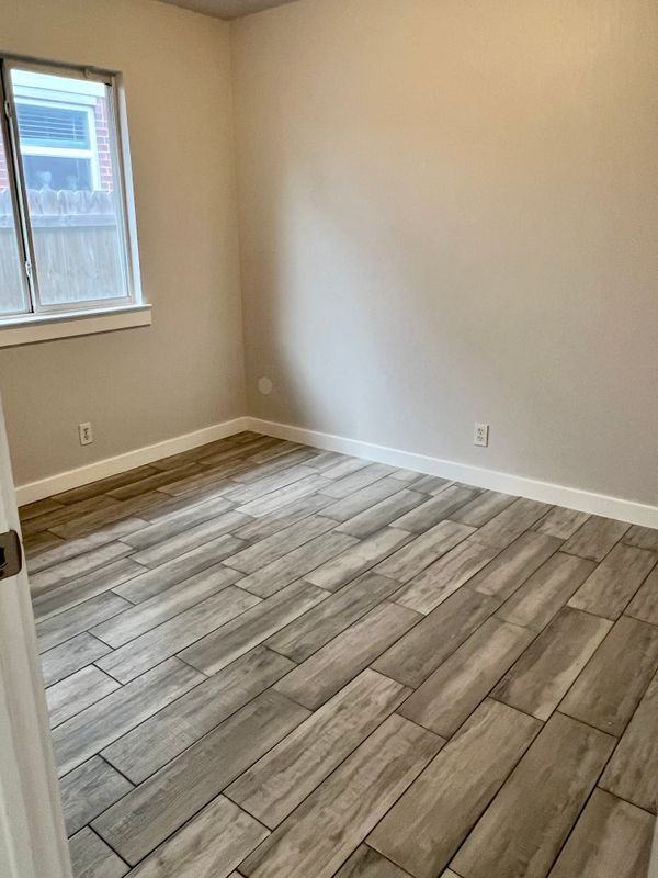 1616 Saint Leger St - Photo 3 of 4