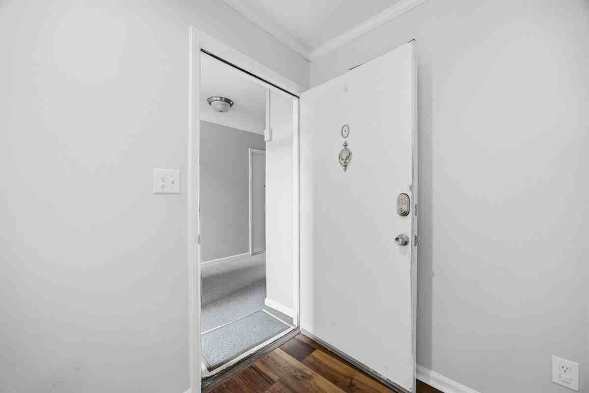 4739 Hedgemore Dr ##O - Photo 3 of 25