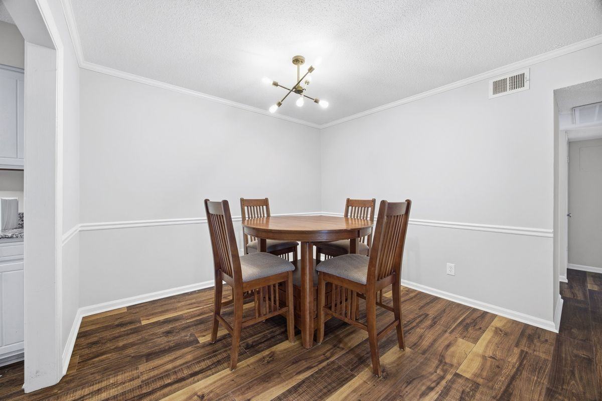 4739 Hedgemore Dr ##O - Photo 6 of 25