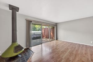 featured image of 407 Maple St ##4