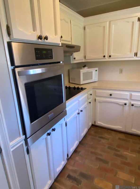 1320 Briarrose Dr - Photo 6 of 21