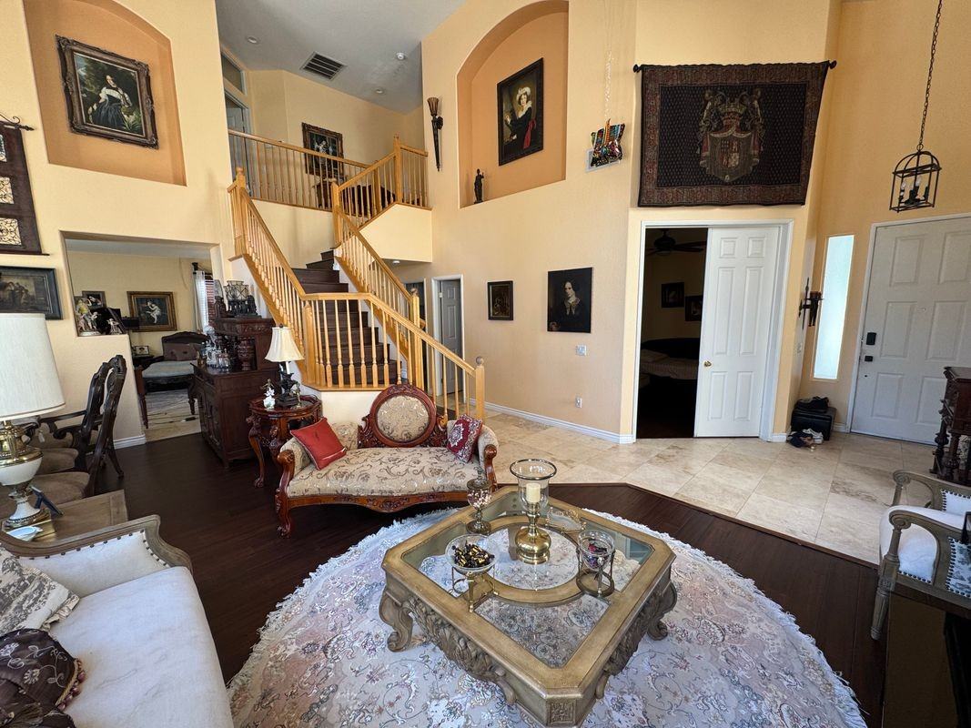1045 La Marillo Cir - Photo 3 of 6