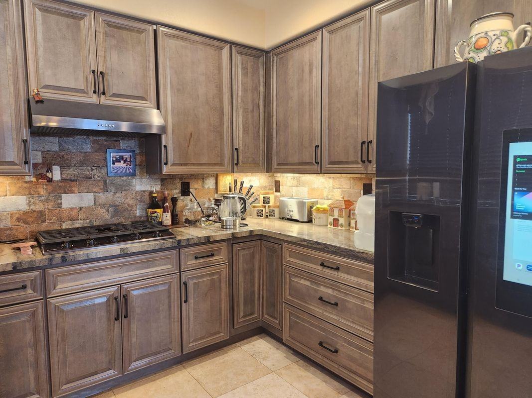 1045 La Marillo Cir - Photo 4 of 6