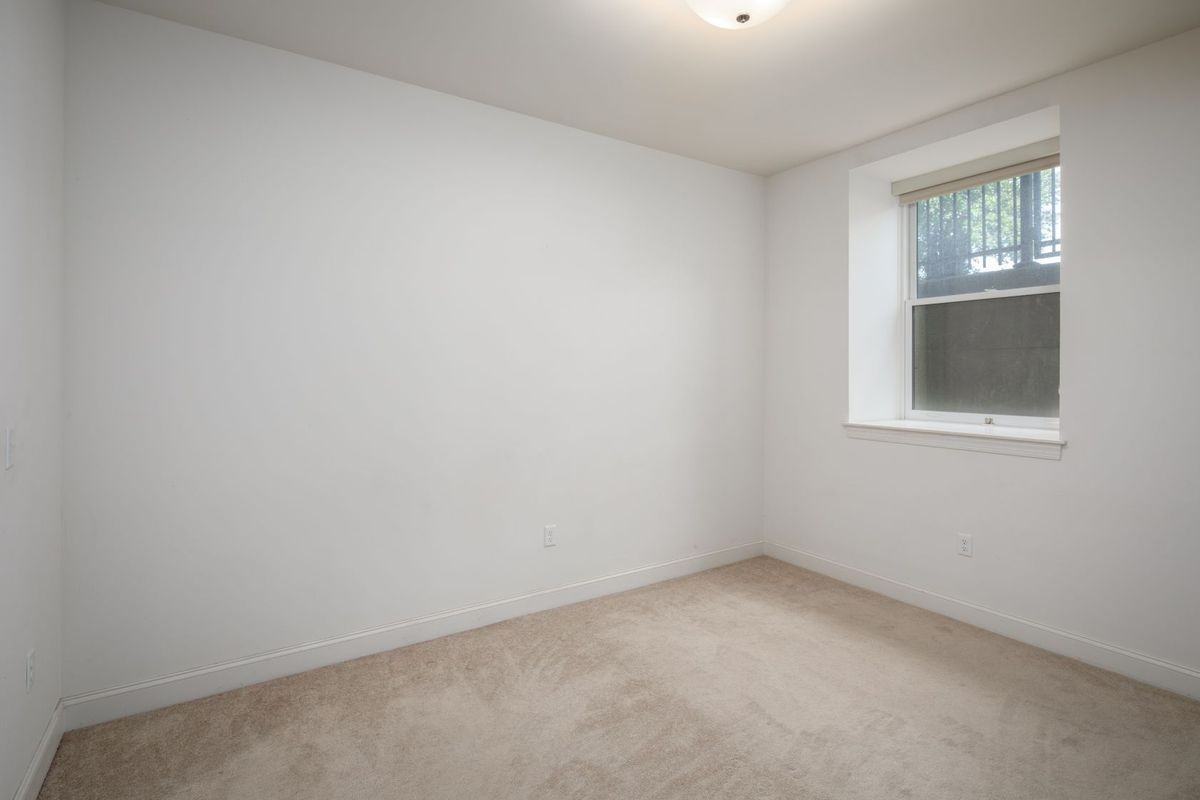 591 Terrace Blvd ##113 - Photo 6 of 11