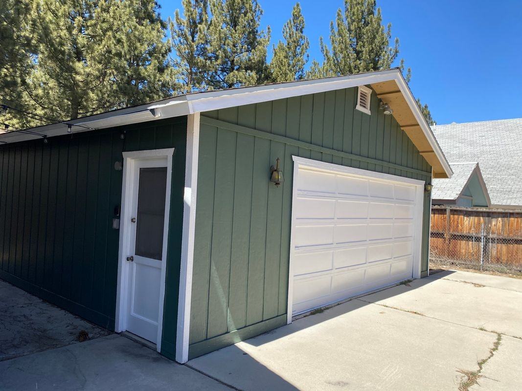 749 Elysian Blvd - Photo 2 of 3