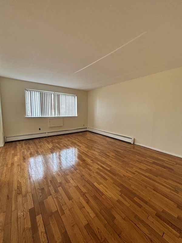2813 Gunther Ave ##2 - Photo 5 of 22