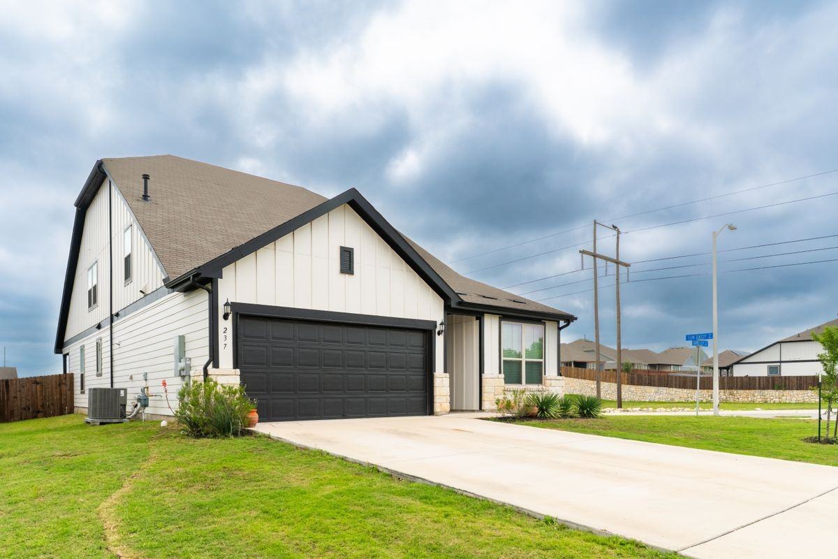 237 Sand Lily Ln - Photo 2 of 24