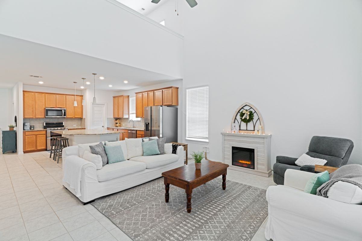237 Sand Lily Ln - Photo 6 of 24
