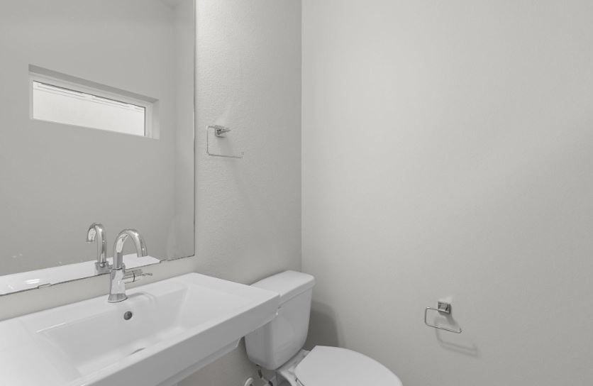 836 Fisher St ##D - Photo 2 of 28