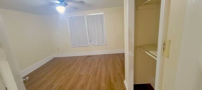 900 Wilson St - Photo 4 of 13