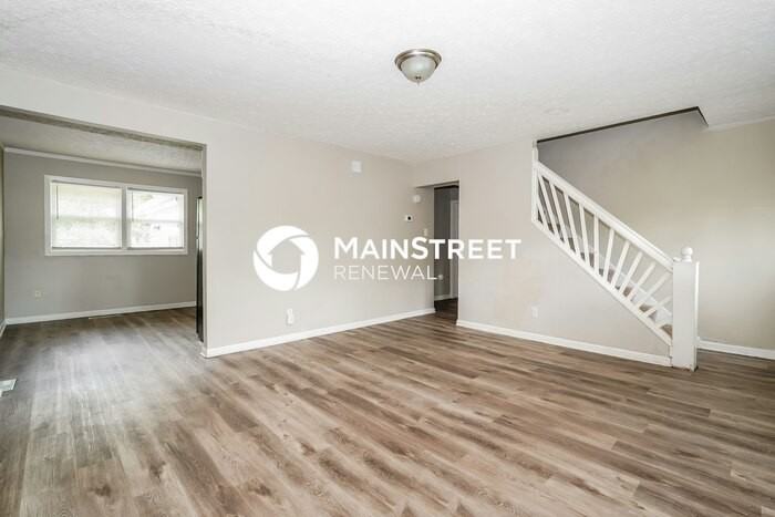 4728 E Livingston Ave - Photo 3 of 16