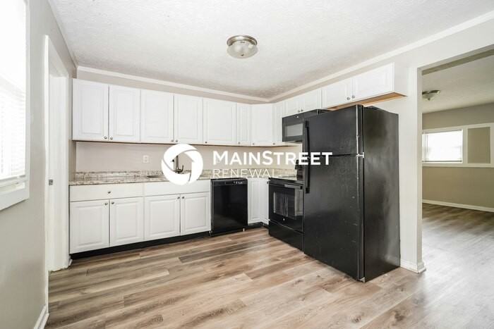4728 E Livingston Ave - Photo 4 of 16