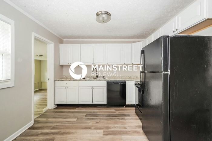 4728 E Livingston Ave - Photo 5 of 16