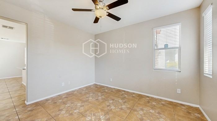 2808 S 100th Dr - Photo 3 of 37